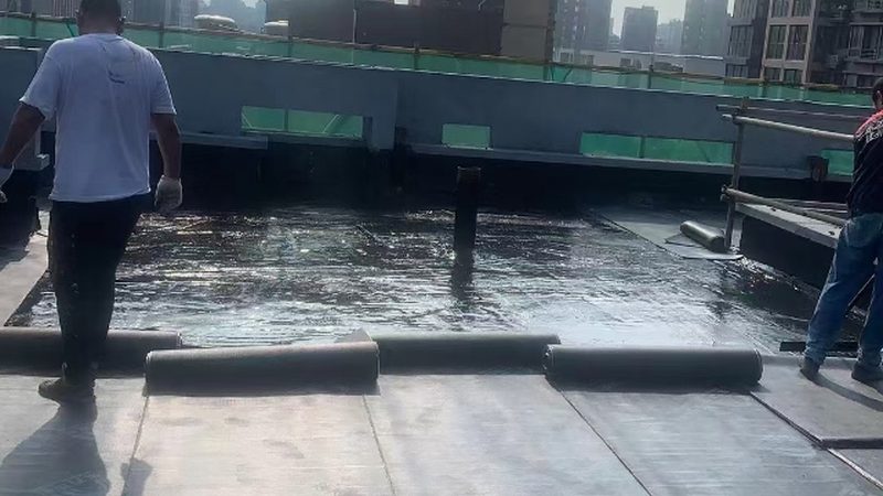 聚氨酯保温管优缺点对比：材料选择的关键考量