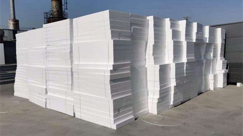 防水材料价格解析：一桶与一卷的差异